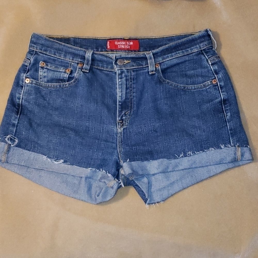 Vintage Cut-Off Levi's Jeans Shorts Classic Slim‎